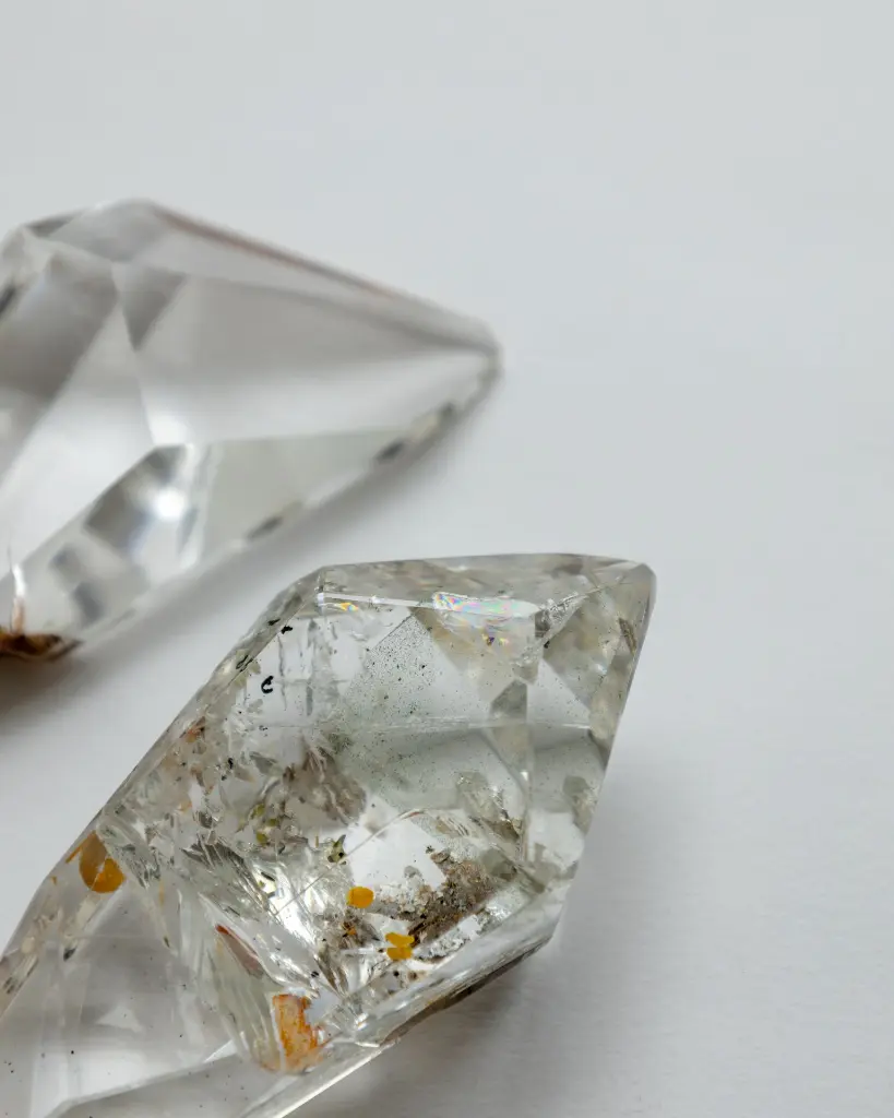 High Quality Clear Quartz With Phantom 147g