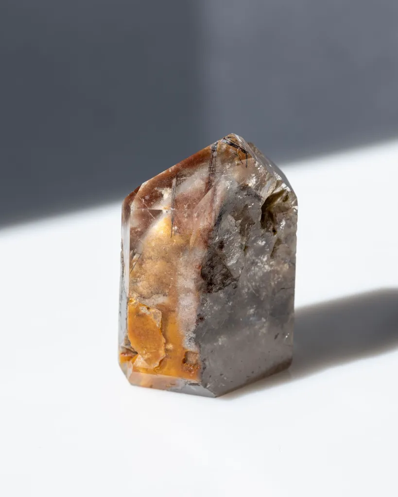 Garden Quartz Tower 85g with Rutile Inclusions