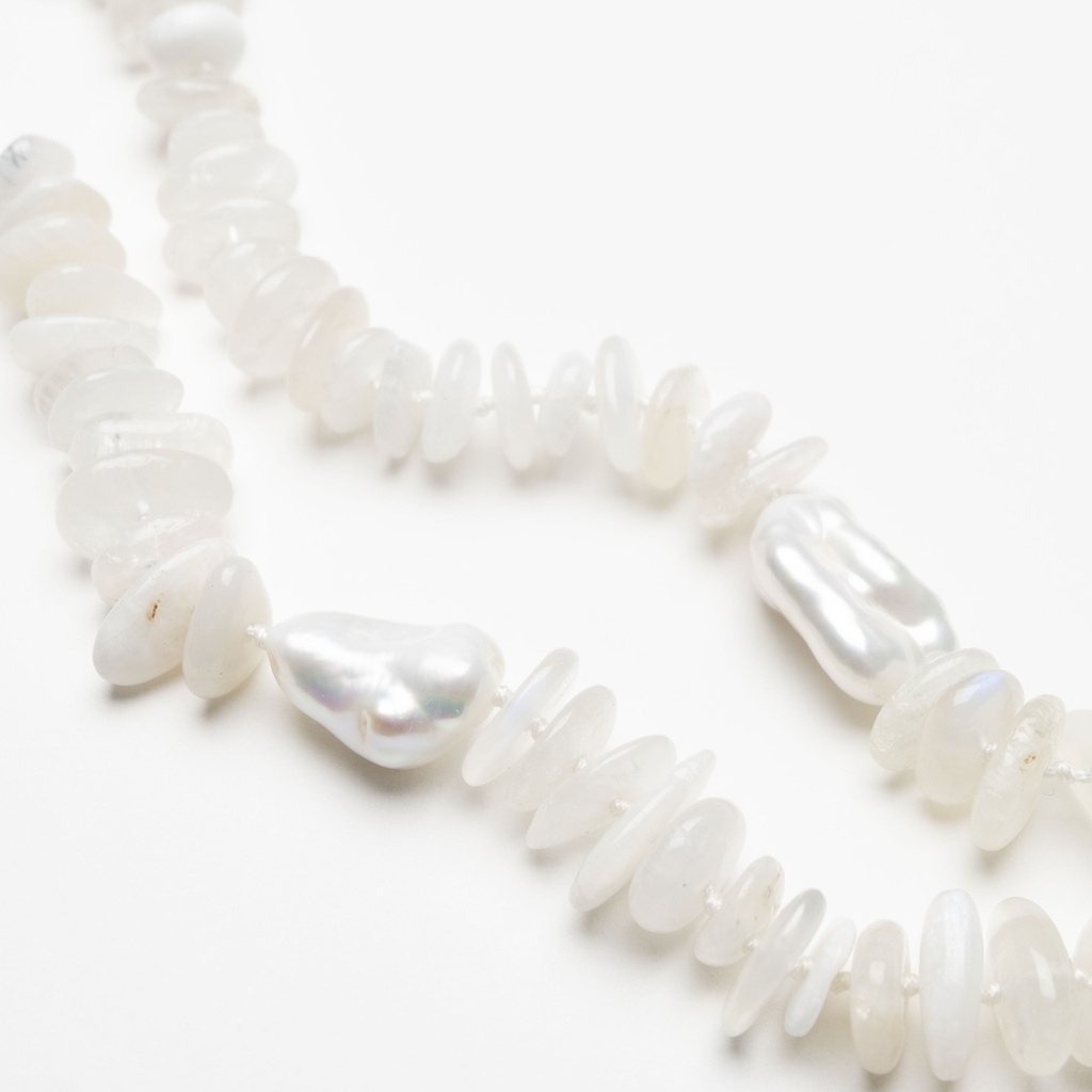 White Moonstone with Pearl Necklace Adjustable 41-46cm/16-18'