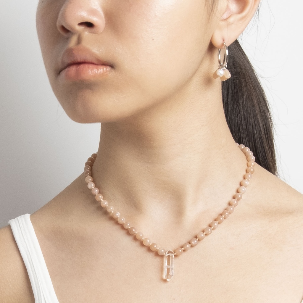 [NATN1007S-2] Peach Moonstone Gemstone Necklace with Crystal Pendant