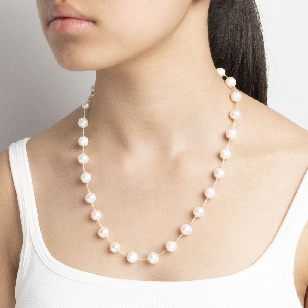 [NATN1004S-1] Semi-Round White Pearls Necklace