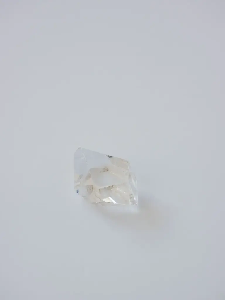 High Quality Clear Quartz With Phantom Inclusion 30g